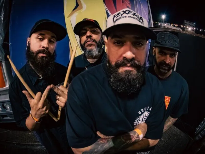Plugins leva o rock pernambucano à cena independente de São Paulo