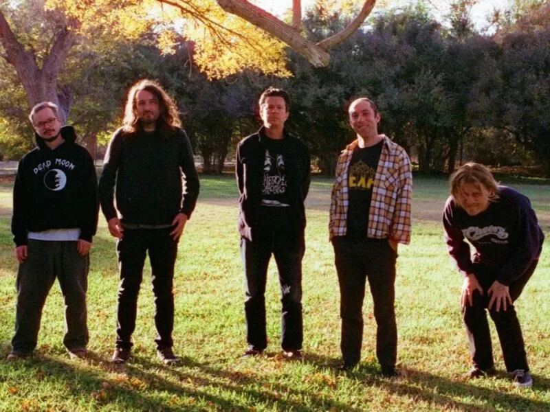 Ty Segall faz estreia no Brasil com show em São Paulo (SP), em novembro