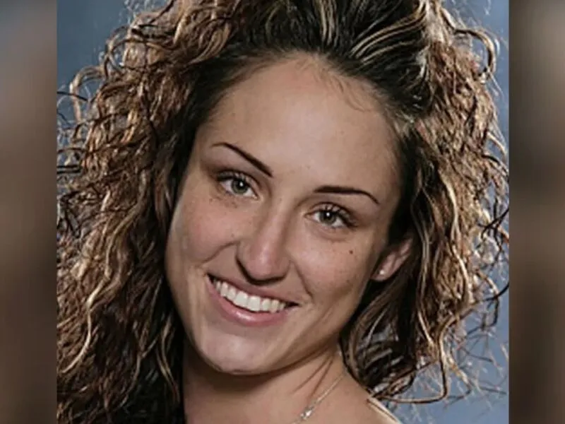 Morre Amber Siyavus, ex-participante do “Big Brother” dos Estados Unidos, aos 46 anos