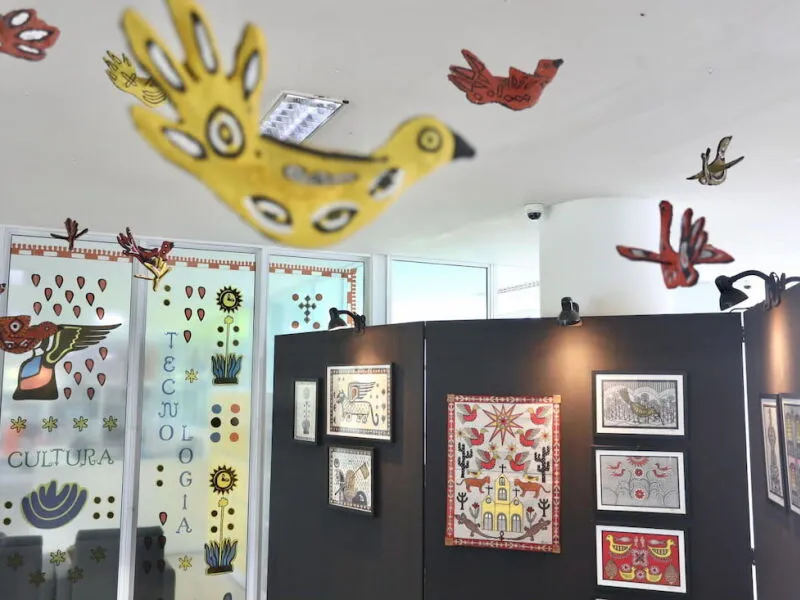 Exposição reúne 85 artistas pernambucanos na Galeria Pedra do Reino, no Cordeiro