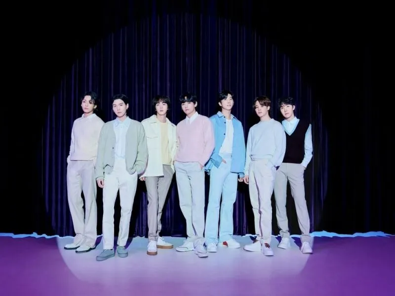 Dançarinos do BTS chegam ao Brasil e realizam primeiro show da banda nesta quarta (28)